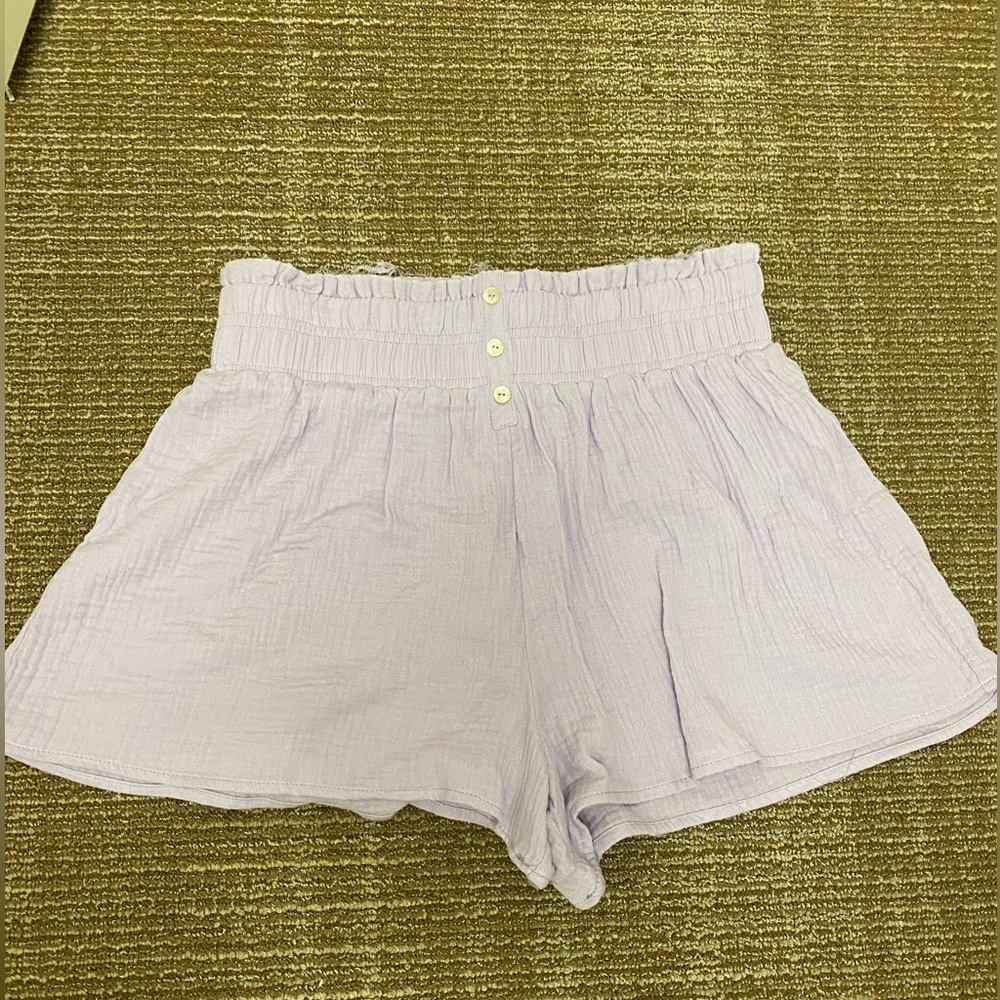 Light purple/lavender shorts